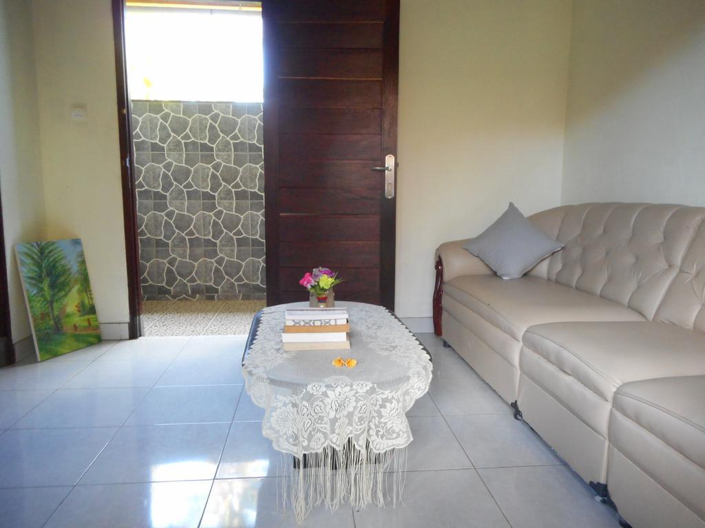 סיידמן Cegeng Lestari Guesthouse מראה חיצוני תמונה